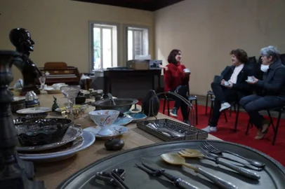 Doação ao Museu Julio de Castilhos de peças de Borges de Medeiros<!-- NICAID(15099957) -->