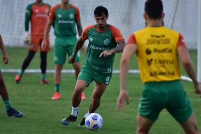juventude maceio<!-- NICAID(14735697) -->