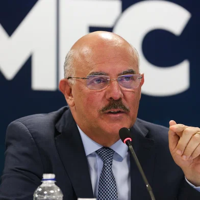 O ministro da EducaÃ§Ã£o, Milton Ribeiro faz balanÃ§o do Enem 2021Ministro da Educação, Milton Ribeiro, participa de apresentação de balanço da realização do Enem 2021Local: BrasÃ­liaIndexador: Valter Campanato/AgÃªncia BrasilFonte: AgÃªncia Brasil/Empresa Brasil dFotógrafo: Reporter Fotografico<!-- NICAID(14954172) -->