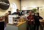 Cafeteria reabre para distribuir café a trabalhadores do Mercado Público
