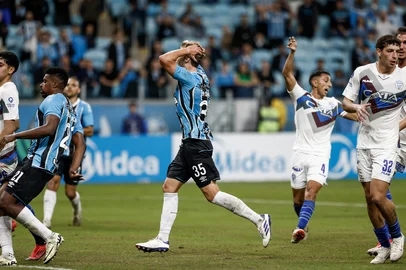 13.04.25, Porto Alegre, RS, Brasil: Sudamericana Grêmio x Godoy Cruz: Fotos: Duda Fortes/Agencia RBSIndexador: Andre Avila<!-- NICAID(16036395) -->