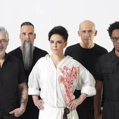 Pato Fu celebra 30 anos com show no Araújo Vianna<!-- NICAID(15472888) -->