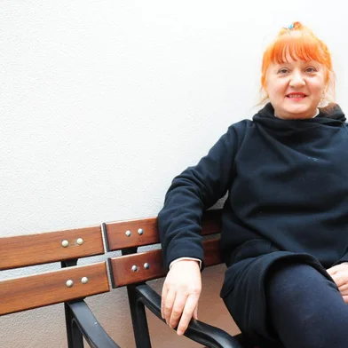 CA XIAS DO SUL, RS, Brasil (11/05/2017) Na foto, a  professora Suzana Webber Alves  do Instituto da Audiovisão de Caxias, o Inav, evidenciou as dificuldades enfrentadas por um deficiente visual para tentar resolver um serviço teoricamente simples: verificar saldo e outros serviços do Fundo de Garantia do Tempo de Serviço (FGTS). (Roni Rigon/Pioneiro).<!-- NICAID(12908147) -->