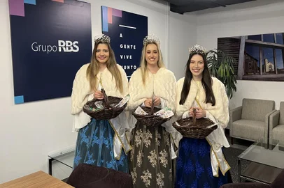 Soberanas 41ª Noite Italiana de Antônio Prado.Rainha Ingrid Lodi Barison e princesas Ana Júlia Toresan Cavazzola e Amanda Falavigna<!-- NICAID(15506774) -->