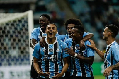 PORTO ALEGRE, RS, BRASIL, 07-02-2026: Jogo entre Grêmio x Novo Hamburgo, na Arena do Grêmio, neste sábado valendo classificação para a semifinal do Campeonato Gaúcho 2026. A partida única é válida pelas quartas de final do campeonato estadual. (Foto: André Ávila/Agência RBS)Indexador: Andre Avila<!-- NICAID(16220927) -->
