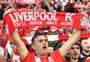 Dos estúdios às arquibancadas: entenda a relação entre música e futebol na Inglaterra no "Deu Liga"