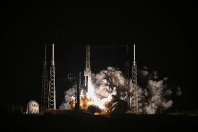 The brand new rocket, United Launch Alliance's (ULA) Vulcan Centaur, lifts off from Space Launch Complex 41d at Cape Canaveral Space Force Station in Cape Canaveral, Florida, on January 8, 2024, for its maiden voyage, carrying Astrobotic's Peregrine Lunar Lander. The mission, called Cert-1, will also carry on board the cremated remains of several people associated with the original "Star Trek" series, including creator Gene Roddenberry and cast member Nichelle Nichols, who portrayed the character Uhura. Roddenberry's ashes have been launched into orbit before. (Photo by CHANDAN KHANNA / AFP)<!-- NICAID(15643963) -->
