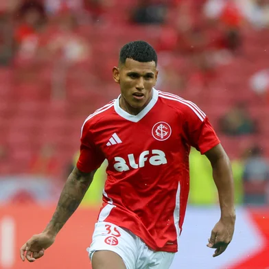 Braian Aguirre<!-- NICAID(15988908) -->