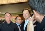 Bolsonaro se encontra com bilionário Elon Musk em São Paulo para combinar parceria com sua empresa de satélites