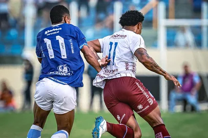 Confiança x Caxias se enfrentaram pela 2ª rodada da Série C 2025 na Arena Batistão, em Aracaju-SE.<!-- NICAID(16020674) -->