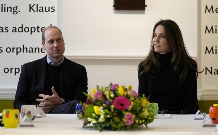 ALASTAIR GRANT / POOL / AFP