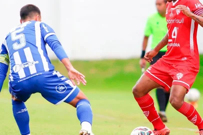 Jogo de volta acontece no próximo domingo (26).