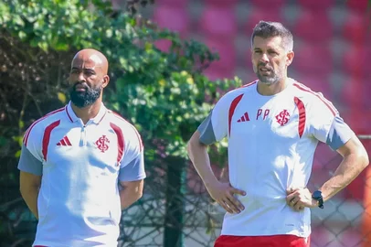 Ricardo Duarte / Inter,Divulgação Inter, Fabinho, Pezzolano<!-- NICAID(16342926) -->