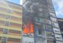 Incêndio atinge prédio residencial no centro de Porto Alegre