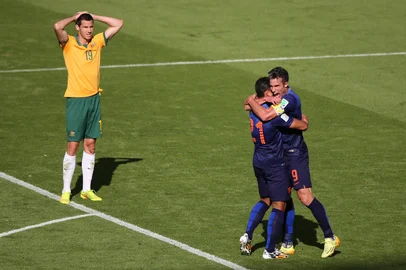 PORTO ALEGRE, RS, BRASIL, 18-06-2014 : Jogo entre as seleções de Austrália e Holanda, segunda partida da Copa do Mundo em Porto Alegre, no estádio Beira Rio. (Foto: DIEGO VARA/Agência RBS, Editoria Esporte)Jogador Memphis DEPAY (21) faz o terceiro gol da HolandaIndexador: Diego Vara<!-- NICAID(10592520) -->