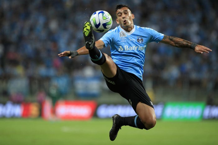 [COMENTE] Como você avalia o desempenho do Grêmio na vitória diante do Ferroviário?