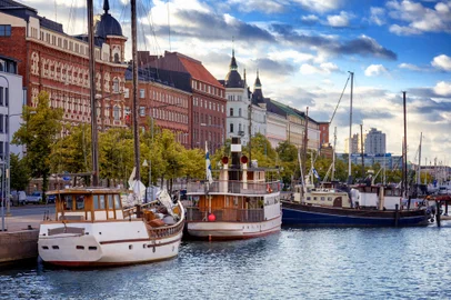 Helsinki, capital da Finlândia. Foto: olezzo / stock.adobe.comFonte: 213833121<!-- NICAID(15711789) -->