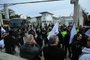 PORTO ALEGRE, RS, BRASIL, 27/06/2022- Inauguração do Nugest. Na foto, protesto de servidores públicos. Foto: Ronaldo Bernardi / Agencia RBS<!-- NICAID(15133476) -->
