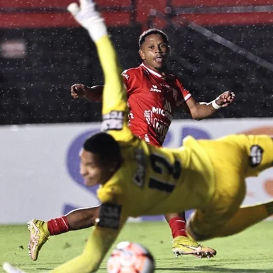 Daniel Baianinho, futebol, Capivariano