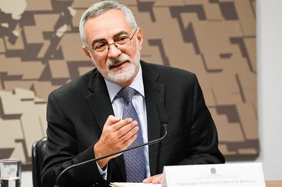 embaixador do Brasil na Argentina, Julio Bitelli<!-- NICAID(15689550) -->