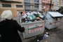 PORTO ALEGRE, RS, BRASIL, 10/05/2023- Atraso na coleta de lixo causa transtorno à moradores. Na foto, Jacinto Gomes em Porto Alegre. Foto: Ronaldo Bernardi / Agencia RBS<!-- NICAID(15424664) -->