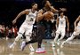 Cavaliers vencem Nets com cesta de três no fim e ficam perto dos playoffs