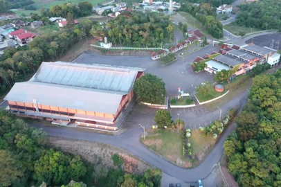 Empresários interessados em expor na Fenavindima 2024 já podem adquirir os espaços, Parque da Vindima Eloy Kunz, venda de estandes<!-- NICAID(15588902) -->