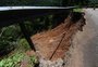 RS-444 entre Monte Belo do Sul e Santa Tereza tem deslizamentos e asfalto danificado 