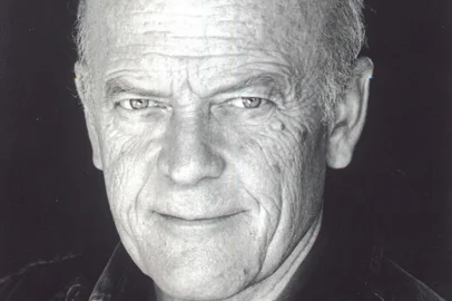 Ator Michael Byrne<!-- NICAID(16317632) -->