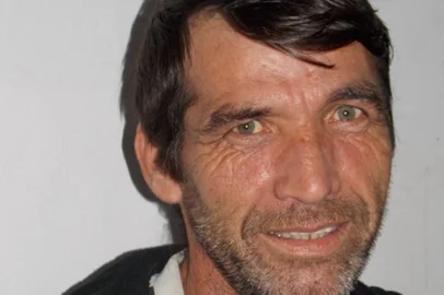 Vanderlei da Silva Fiussen, de 54 anos, foi encontrado morto no Arroio Bolacha, no bairro Boa Vista, em Rio Grande