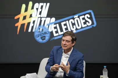 PORTO ALEGRE, RS, BRASIL, 03-07-2025:  A terceira  entrevista da série do programa Sem FIltro: os jornalistas entrevistam o pré-candidato Gladimir Chiele. O programa fará série de entrevistas com presidenciáveis do Grêmio. Foto: Renan Mattos/Agência RBS<!-- NICAID(16072994) -->