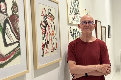 Retratos, Silêncios e Cores no Tempo é o nome da exposição que celebra, ao mesmo tempo, a obra e os 70 anos de vida de Frei Celso Bordignon, com abertura hoje, às 18h45min, na Galeria de Artes do Centro de Cultura Ordovás. A coletânea de desenhos e pinturas sintetiza o universo criativo do artista plástico, que tem na temática da fé cristã, em especial a iconografia bizantina, a principal matéria-prima para o seu trabalho.<!-- NICAID(15970650) -->