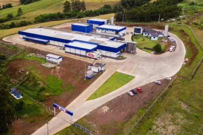 Unidade Mandaká Alimentos em Nova Boa Vista<!-- NICAID(15519707) -->