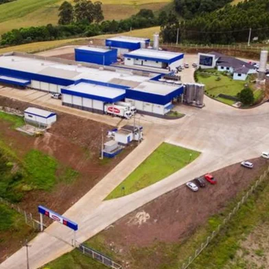 Unidade Mandaká Alimentos em Nova Boa Vista<!-- NICAID(15519707) -->