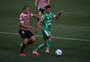 Atacante do Juventude quebra recorde de faltas sofridas no Brasileirão 2021