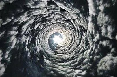 Coluna Claudia Tajes, túnel<!-- NICAID(14575727) -->