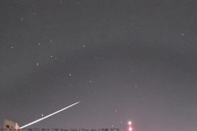 Meteoro é visto no céu de Passo Fundo<!-- NICAID(15790062) -->