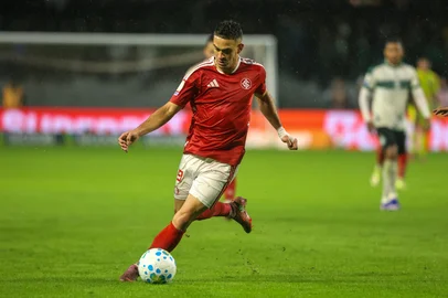 Campeonato Brasileiro de futebol 2026 - Coritiba x Internacional, no Estádio Couto Pereira em Curitiba.Indexador: ricardo duarte<!-- NICAID(16282015) -->