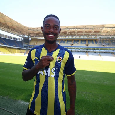 Fenerbahçe, Lincoln, futebol, Grêmio<!-- NICAID(15123968) -->