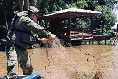Apreensão de rede de pesca na Barragem em Ernestina<!-- NICAID(15899904) -->