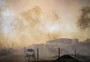 Incêndio avança pelo quinto dia na Ilha de Rodes e autoridades ordenam evacuação