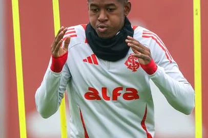 Vitão em treino do Inter<!-- NICAID(16062945) -->