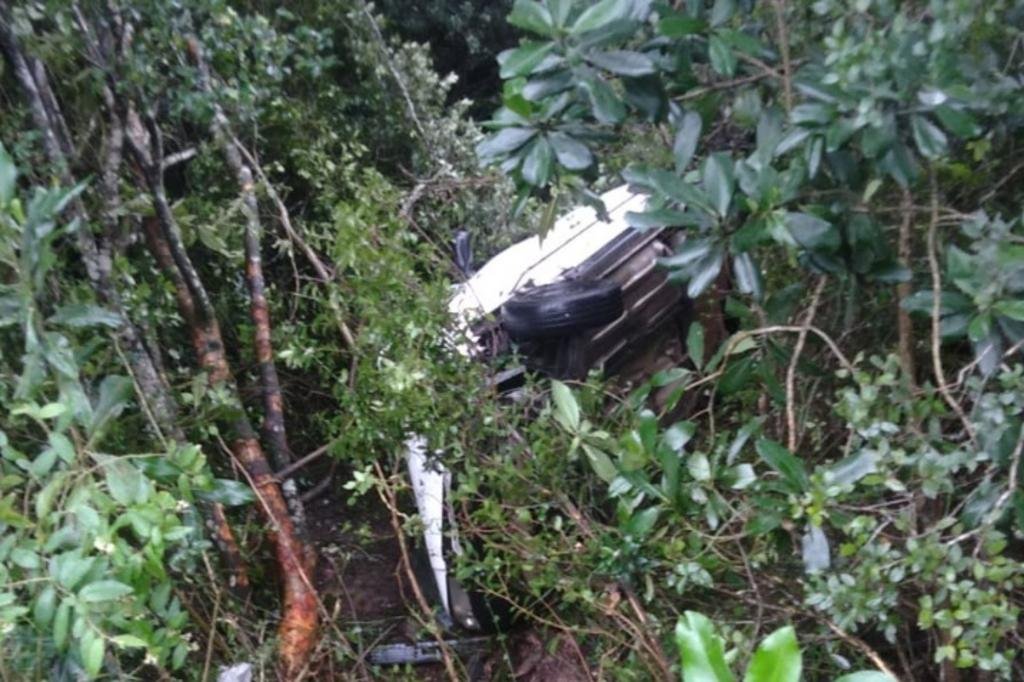 Homem escapa de sequestro-rel&acirc;mpago for&ccedil;ando acidente na RS-040