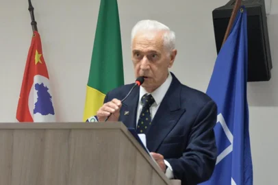 A Universidade de São Paulo comunica, com profundo pesar, o falecimento do professor José Geraldo Massucato, ocorrido nesta quarta-feira, 9 de julho de 2025.<!-- NICAID(16077894) -->