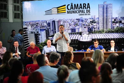 CAXIAS DO SUL, RS, BRASIL, 29/03/2023. Primeira audiência pública sobre a proposta de concessão da prefeitura para ocupação da Maesa. É a primeira de quatro audiências sobre o projeto do Executivo. Na foto, secretário de Parcerias Estratégicas de Caxias do Sul, Maurício Batista da Silva. (Porthus Junior/Agência RBS)<!-- NICAID(15388904) -->