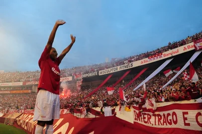 *** FGomes - Inter x Caxias ***Gauchão 2009 Taça Fábio Koff,Inter x Caxias no estádio beira rio.Jogador Taison<!-- NICAID(186818) -->