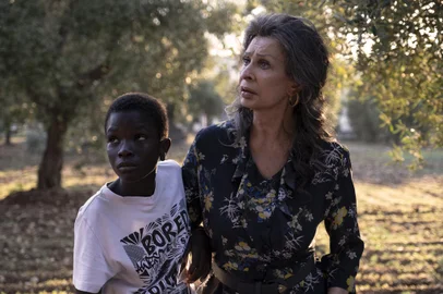 Ibrahima Gueye, Sophia Loren em Rosa e Momo<!-- NICAID(14656364) -->