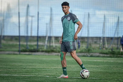 Juventude Diogo Barbosa<!-- NICAID(16268415) -->