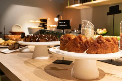 O recém-inaugurado Ibis Styles Moinhos de Vento abriu seu farto buffet de café da manhã, Donna<!-- NICAID(15078476) -->