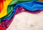 Estado destina verba para melhorias no atendimento à população LGBT+, mas poucos municípios solicitam recurso